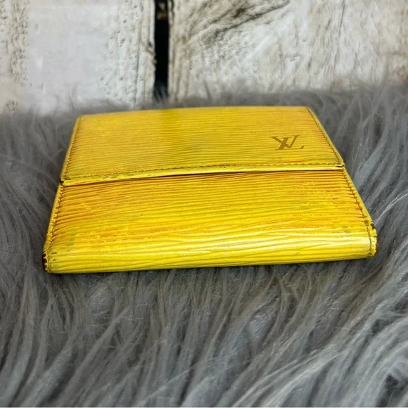 LOUIS VUITTON - Epi compact wallet